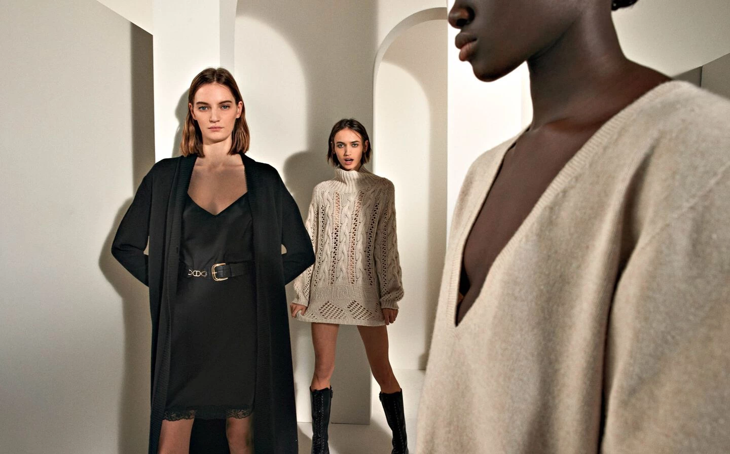 Twinset Κατάστημα 31 Twinset Κατάστημα -Twinset Κατάστημα 04 campaign twinset milano treeblend recycled clothing made in italy woman fall winter 2022 1