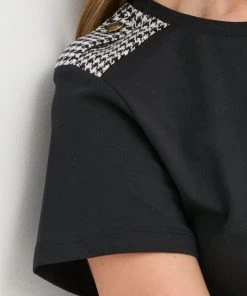 Γυναικεία Κοντομάνικο Μπλουζάκι Twinset μαύρο 11 Γυναικεία Κοντομάνικο Μπλουζάκι Twinset μαύρο -Twinset Κατάστημα unnamed file 1271