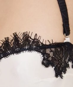 Γυναικεία Σουτιέν Twinset κρεμ 9 Γυναικεία Σουτιέν Twinset κρεμ -Twinset Κατάστημα unnamed file 2054