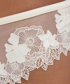 Γυναικεία Σλιπ Στρίνγκ Twinset κρεμ 9 Γυναικεία Σλιπ Στρίνγκ Twinset κρεμ -Twinset Κατάστημα unnamed file 2696