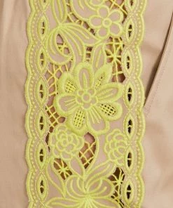 Γυναικεία Υφασμάτινα Παντελόνι Twinset χρώμα: μπεζ 11 Γυναικεία Υφασμάτινα Παντελόνι Twinset χρώμα: μπεζ -Twinset Κατάστημα unnamed file 2746